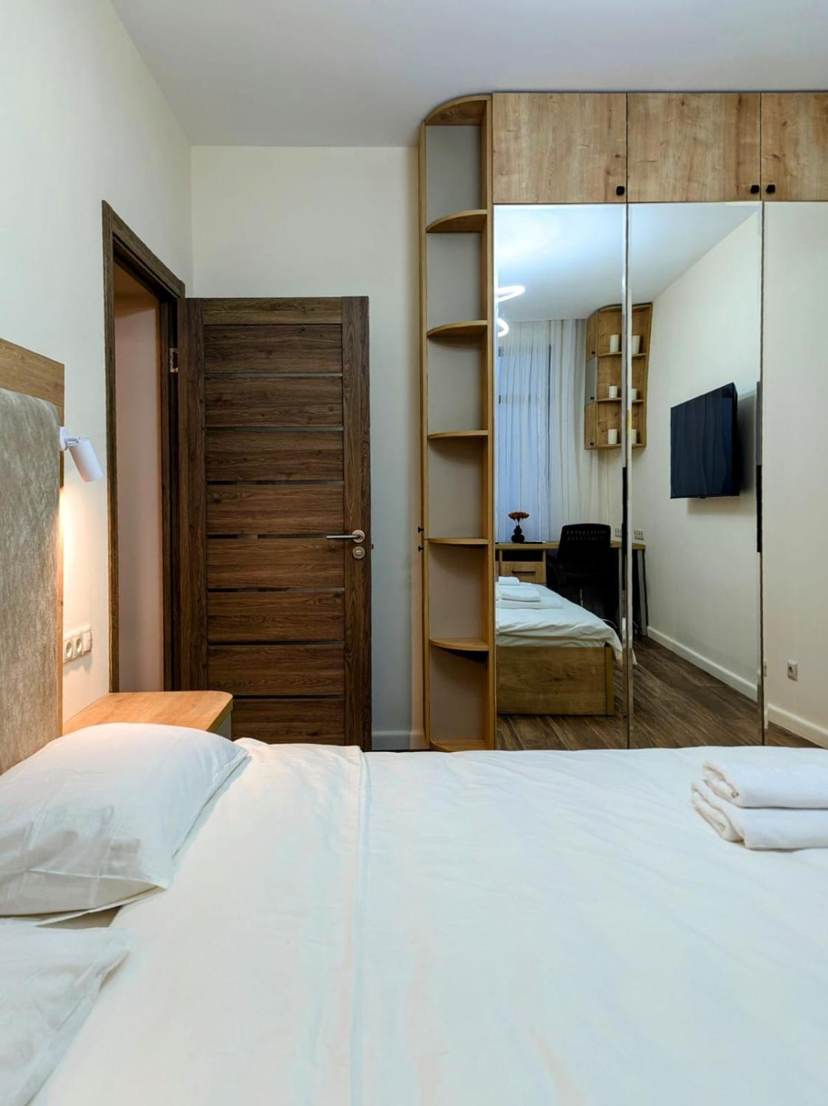 Intourist Residence Premium Studio Батуми Экстерьер фото